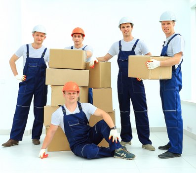 Efficient local furniture storage for home and business use