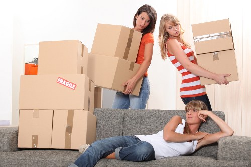 Packing boxes for short-term storage in Crystalpalace